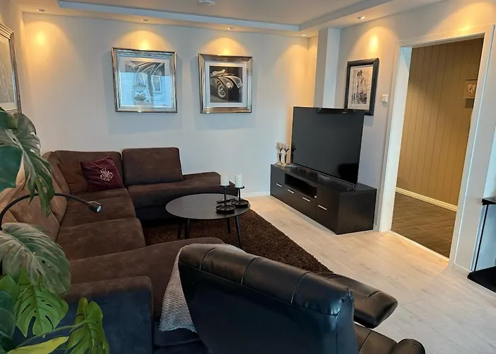 Cityscape Retreat - And Modern Apartamento Tromsø