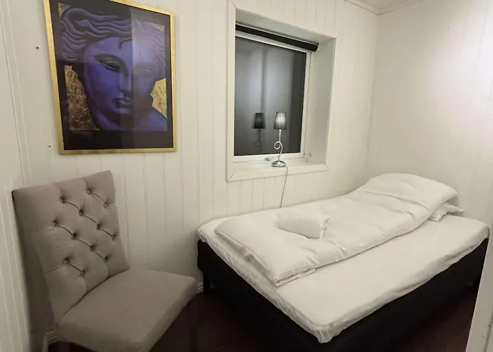 Cityscape Retreat - And Modern Tromsø