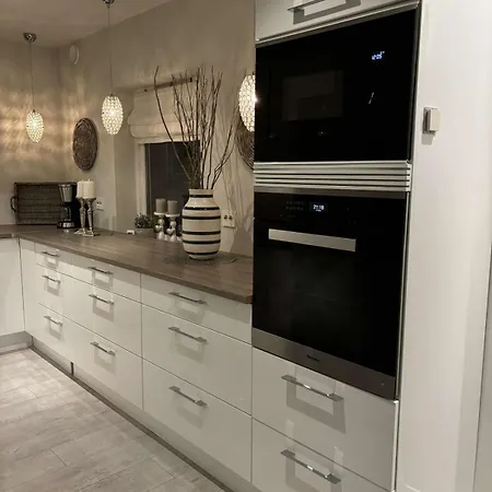 Cityscape Retreat - And Modern * 特罗姆瑟